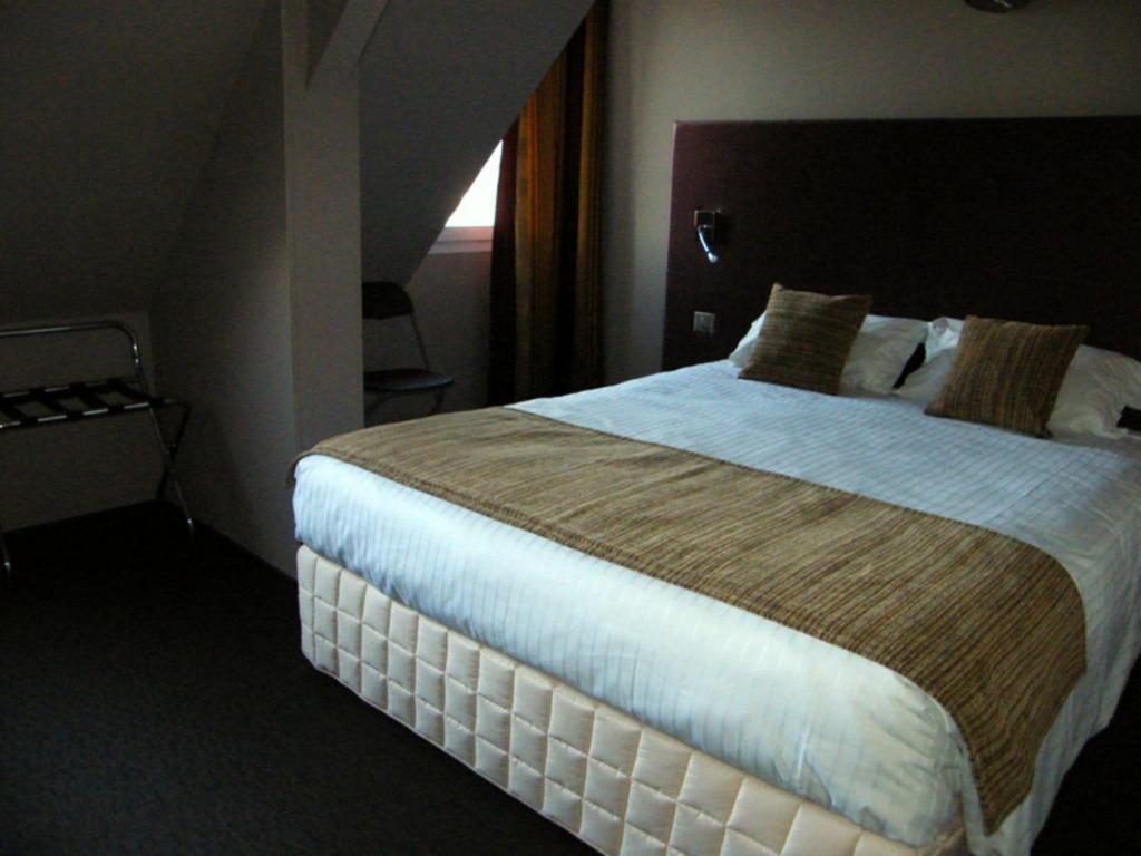 Cit'Hotel Saint-Pierre Vire  Exterior photo